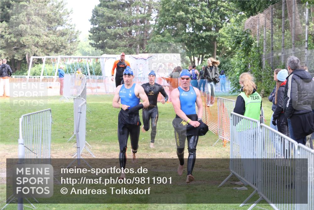 14.06.2026 - 7 Türme Triathlon Andreas Tolksdorf http://msf.ph/oto/9811901 14.06.2026 11:01:29 Schwimmen  meine-sportfotos.de