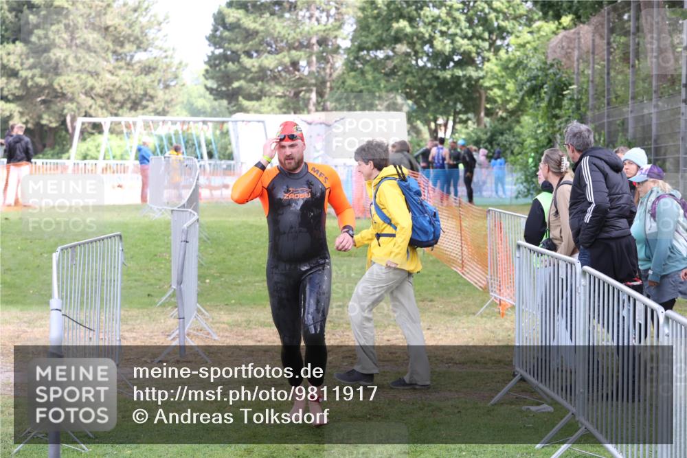 14.06.2026 - 7 Türme Triathlon Andreas Tolksdorf http://msf.ph/oto/9811917 14.06.2026 11:01:35 Schwimmen  meine-sportfotos.de