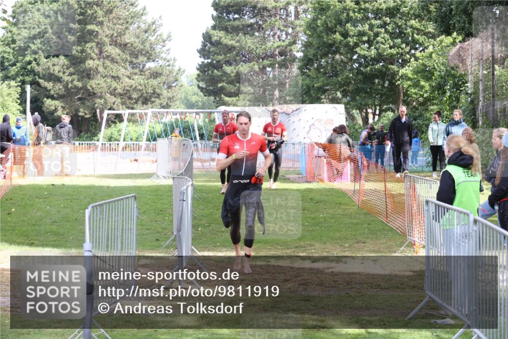 14.06.2026 - 7 Türme Triathlon Andreas Tolksdorf http://msf.ph/oto/9811919 14.06.2026 11:01:53 Schwimmen  meine-sportfotos.de
