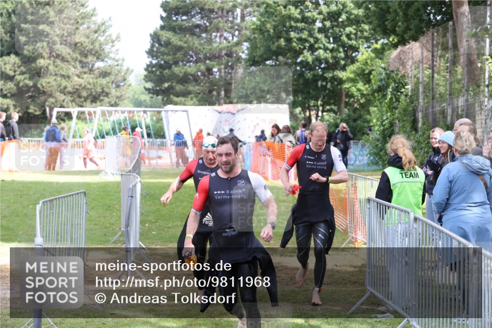 14.06.2026 - 7 Türme Triathlon Andreas Tolksdorf http://msf.ph/oto/9811968 14.06.2026 11:03:10 Schwimmen  meine-sportfotos.de