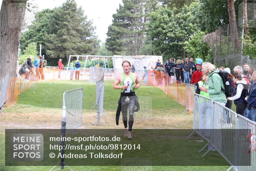 14.06.2026 - 7 Türme Triathlon Andreas Tolksdorf http://msf.ph/oto/9812014 14.06.2026 11:05:52 Schwimmen  meine-sportfotos.de