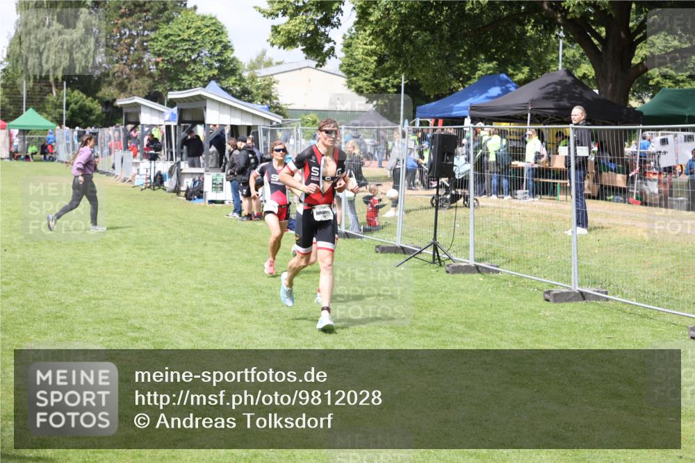 14.06.2026 - 7 Türme Triathlon Andreas Tolksdorf http://msf.ph/oto/9812028 14.06.2026 11:22:55 Schwimmen  meine-sportfotos.de