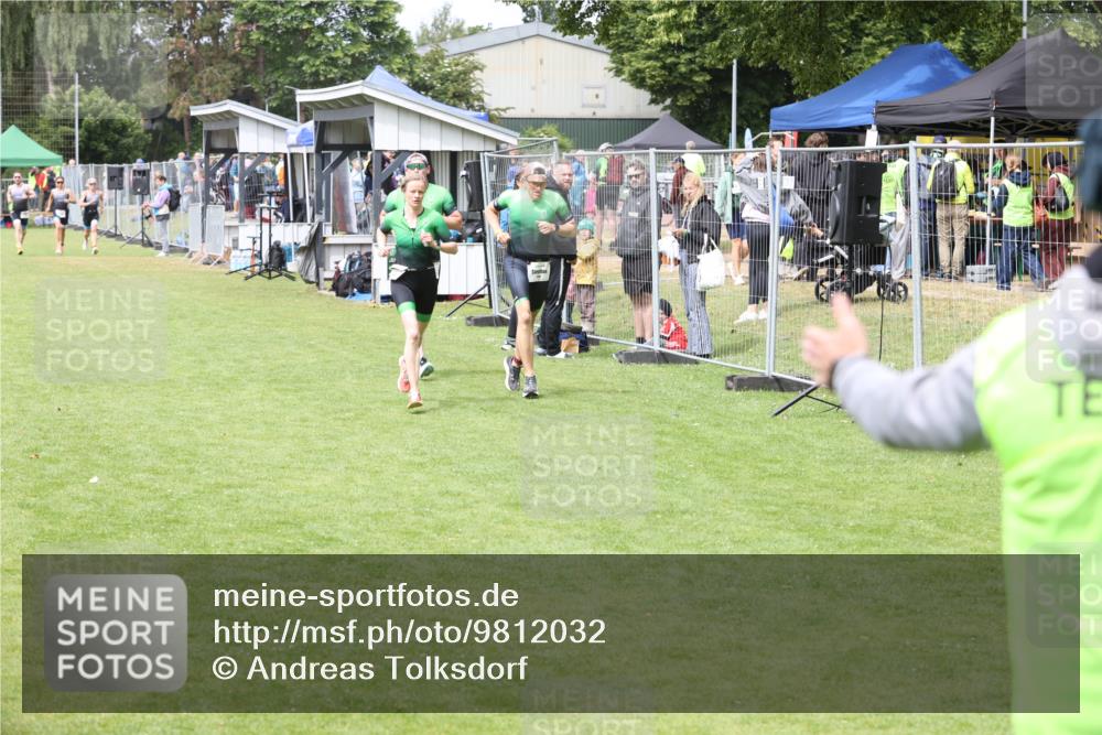 14.06.2026 - 7 Türme Triathlon Andreas Tolksdorf http://msf.ph/oto/9812032 14.06.2026 11:25:07 Schwimmen  meine-sportfotos.de