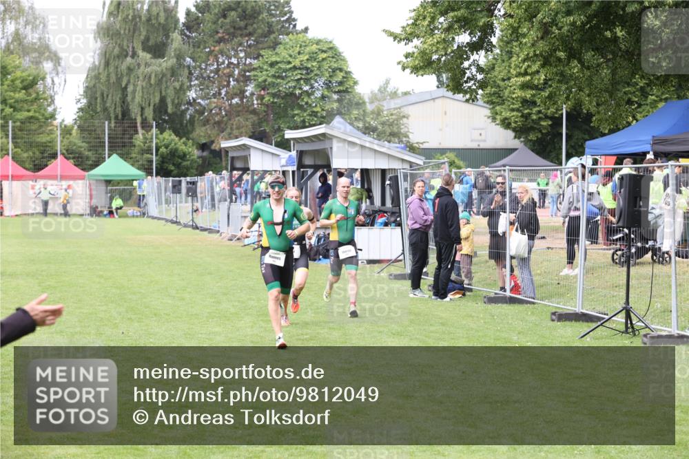 14.06.2026 - 7 Türme Triathlon Andreas Tolksdorf http://msf.ph/oto/9812049 14.06.2026 11:25:58 Schwimmen  meine-sportfotos.de