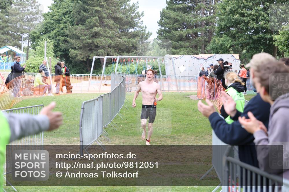 14.06.2026 - 7 Türme Triathlon Andreas Tolksdorf http://msf.ph/oto/9812051 14.06.2026 11:26:54 Schwimmen  meine-sportfotos.de
