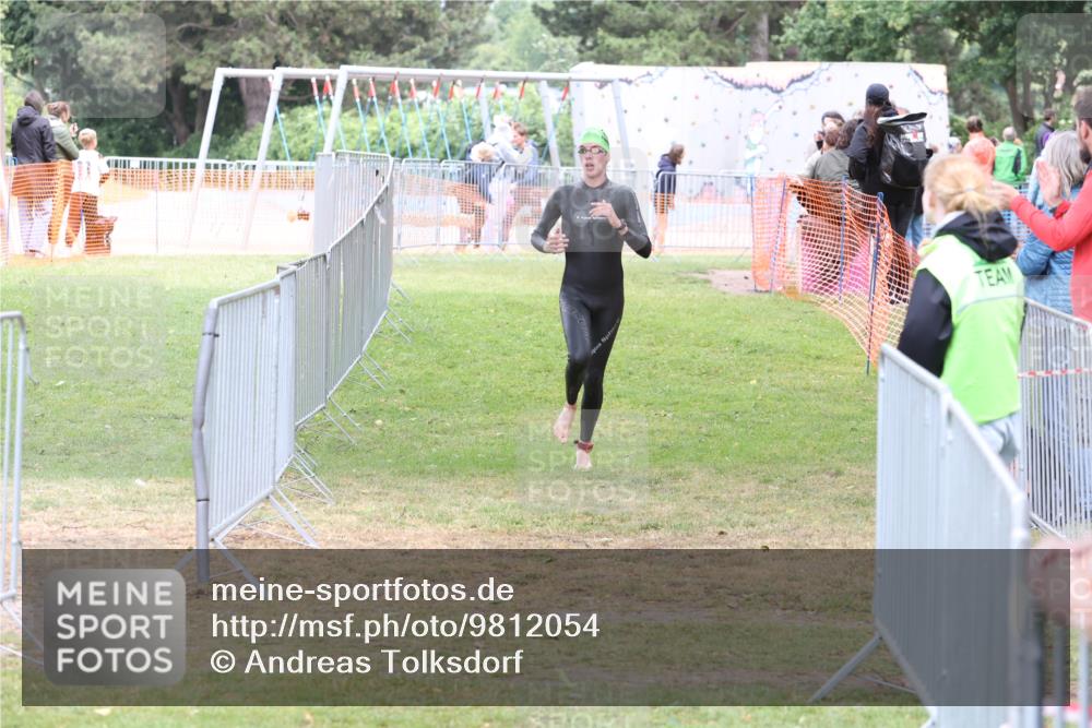 14.06.2026 - 7 Türme Triathlon Andreas Tolksdorf http://msf.ph/oto/9812054 14.06.2026 11:27:16 Schwimmen  meine-sportfotos.de