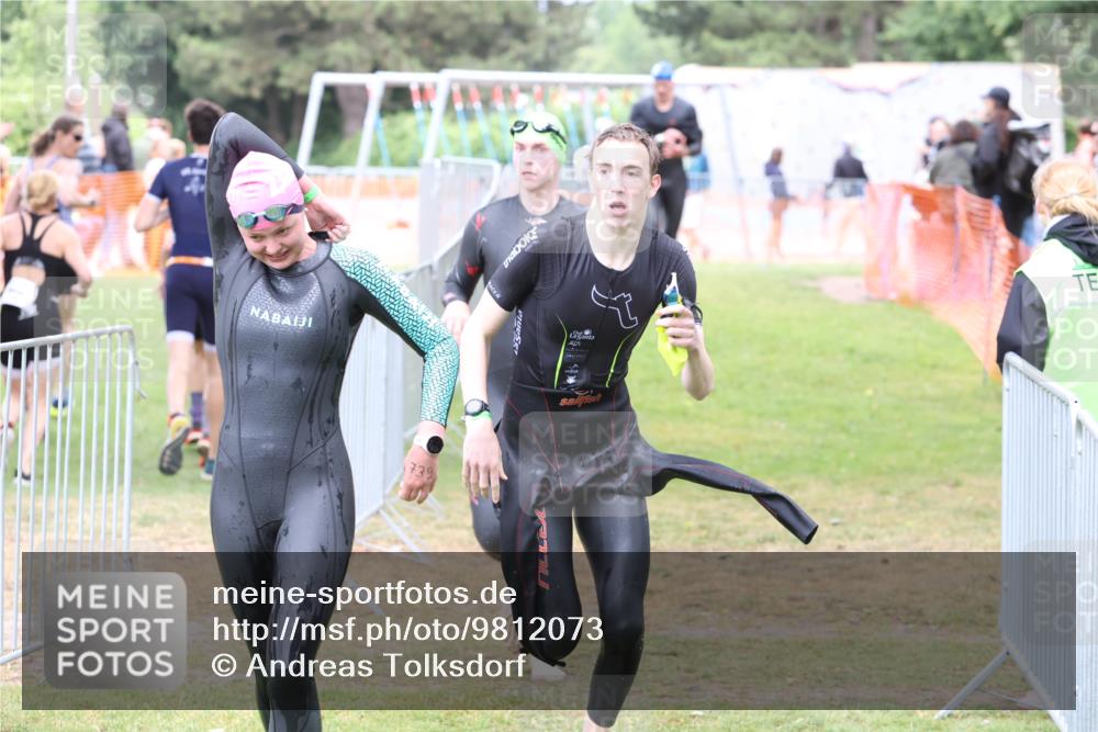 14.06.2026 - 7 Türme Triathlon Andreas Tolksdorf http://msf.ph/oto/9812073 14.06.2026 11:27:40 Schwimmen  meine-sportfotos.de