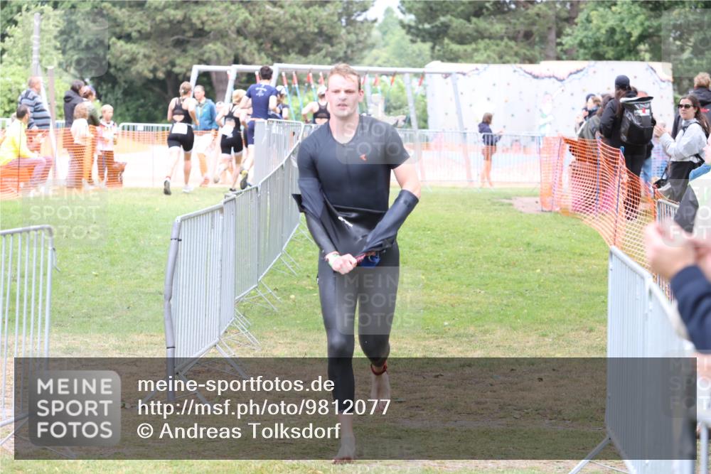 14.06.2026 - 7 Türme Triathlon Andreas Tolksdorf http://msf.ph/oto/9812077 14.06.2026 11:27:46 Schwimmen  meine-sportfotos.de