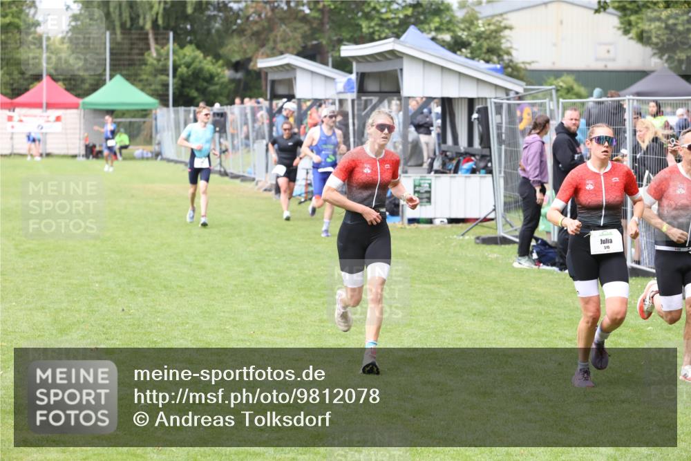 14.06.2026 - 7 Türme Triathlon Andreas Tolksdorf http://msf.ph/oto/9812078 14.06.2026 11:27:48 Schwimmen  meine-sportfotos.de