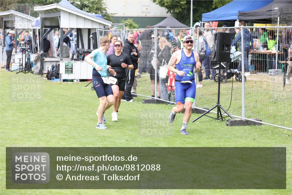 14.06.2026 - 7 Türme Triathlon Andreas Tolksdorf http://msf.ph/oto/9812088 14.06.2026 11:27:54 Schwimmen  meine-sportfotos.de
