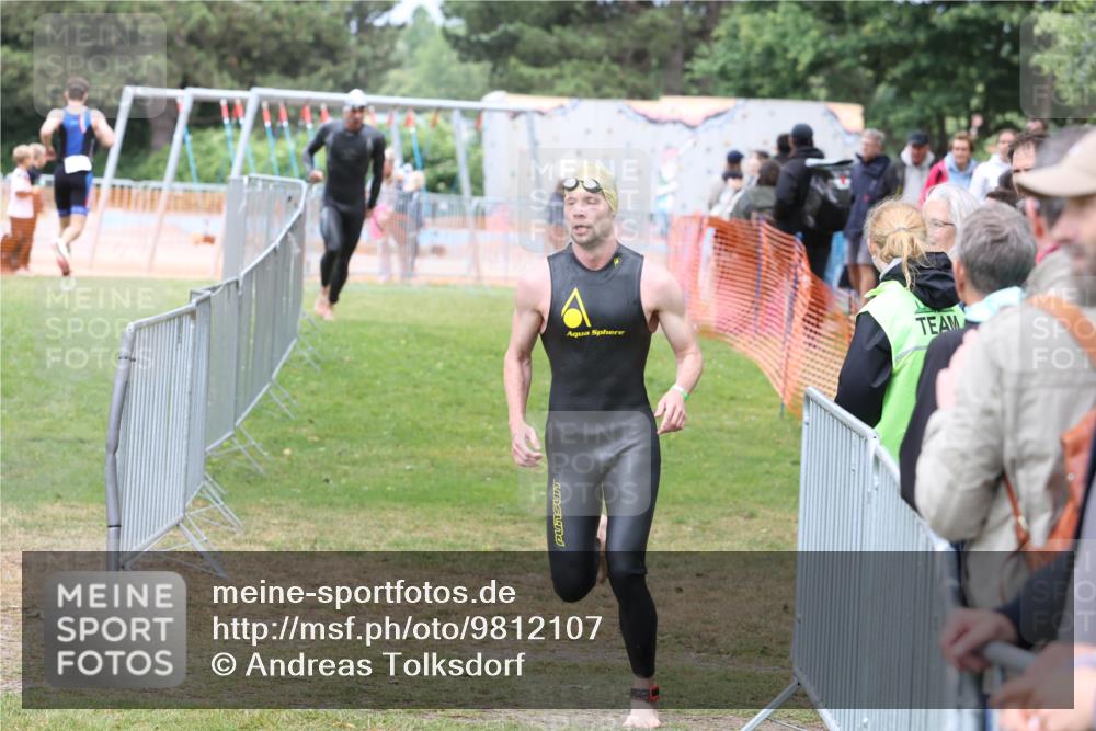 14.06.2026 - 7 Türme Triathlon Andreas Tolksdorf http://msf.ph/oto/9812107 14.06.2026 11:29:03 Schwimmen  meine-sportfotos.de