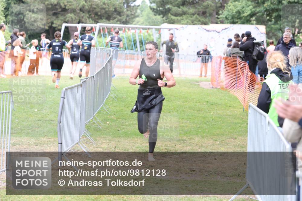 14.06.2026 - 7 Türme Triathlon Andreas Tolksdorf http://msf.ph/oto/9812128 14.06.2026 11:29:18 Schwimmen  meine-sportfotos.de