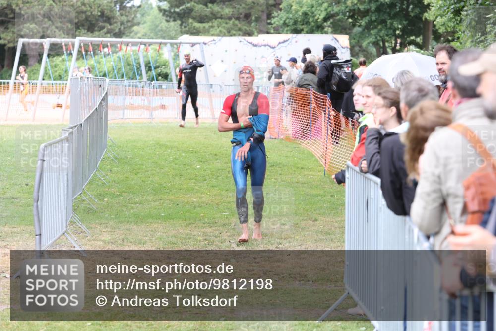 14.06.2026 - 7 Türme Triathlon Andreas Tolksdorf http://msf.ph/oto/9812198 14.06.2026 11:30:33 Schwimmen  meine-sportfotos.de