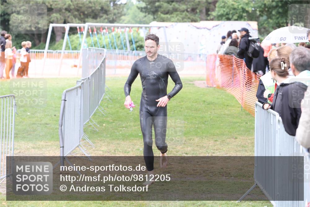 14.06.2026 - 7 Türme Triathlon Andreas Tolksdorf http://msf.ph/oto/9812205 14.06.2026 11:30:46 Schwimmen  meine-sportfotos.de