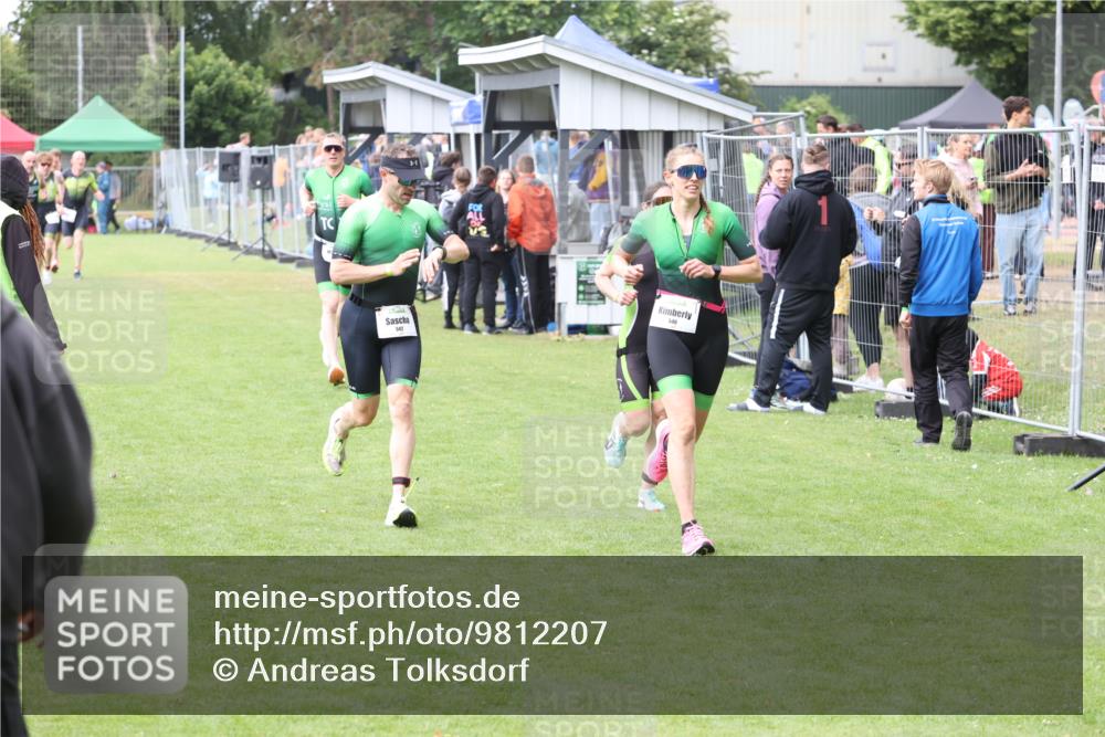 14.06.2026 - 7 Türme Triathlon Andreas Tolksdorf http://msf.ph/oto/9812207 14.06.2026 11:30:59 Schwimmen  meine-sportfotos.de