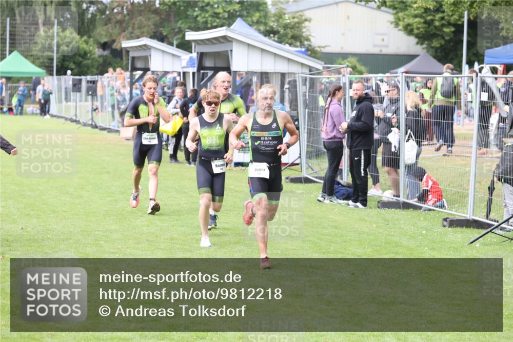 14.06.2026 - 7 Türme Triathlon Andreas Tolksdorf http://msf.ph/oto/9812218 14.06.2026 11:31:07 Schwimmen  meine-sportfotos.de