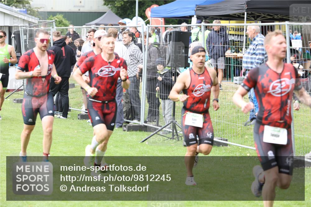 14.06.2026 - 7 Türme Triathlon Andreas Tolksdorf http://msf.ph/oto/9812245 14.06.2026 11:31:36 Schwimmen  meine-sportfotos.de