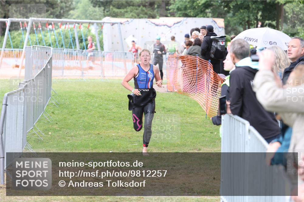 14.06.2026 - 7 Türme Triathlon Andreas Tolksdorf http://msf.ph/oto/9812257 14.06.2026 11:31:58 Schwimmen  meine-sportfotos.de