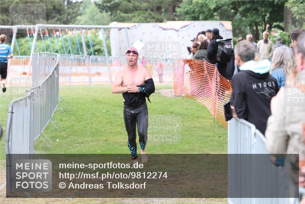 14.06.2026 - 7 Türme Triathlon Andreas Tolksdorf http://msf.ph/oto/9812274 14.06.2026 11:32:23 Schwimmen  meine-sportfotos.de