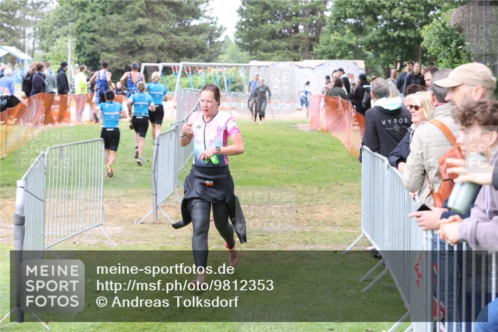 14.06.2026 - 7 Türme Triathlon Andreas Tolksdorf http://msf.ph/oto/9812353 14.06.2026 11:33:35 Schwimmen  meine-sportfotos.de