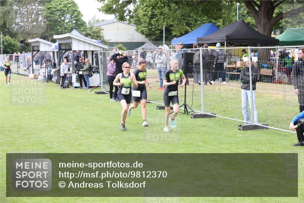 14.06.2026 - 7 Türme Triathlon Andreas Tolksdorf http://msf.ph/oto/9812370 14.06.2026 11:34:01 Schwimmen  meine-sportfotos.de