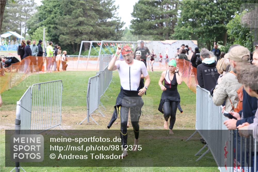 14.06.2026 - 7 Türme Triathlon Andreas Tolksdorf http://msf.ph/oto/9812375 14.06.2026 11:34:03 Schwimmen  meine-sportfotos.de