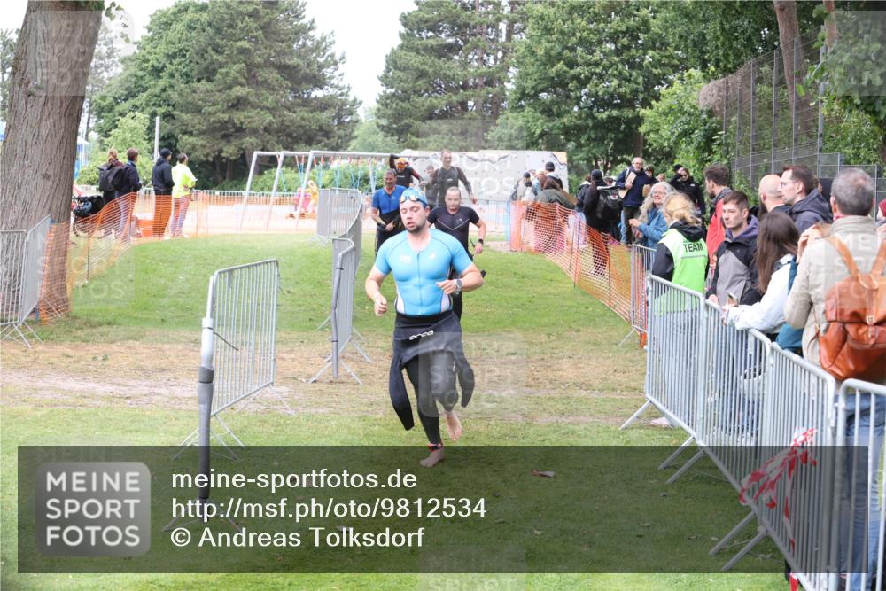 14.06.2026 - 7 Türme Triathlon Andreas Tolksdorf http://msf.ph/oto/9812534 14.06.2026 11:37:49 Schwimmen  meine-sportfotos.de