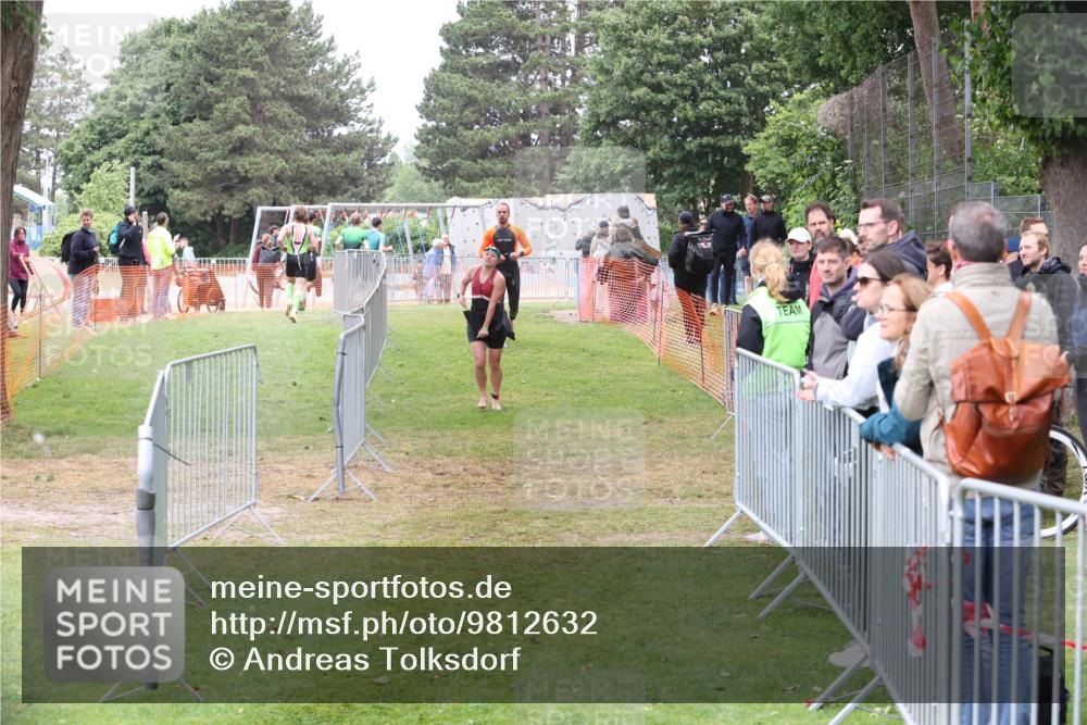14.06.2026 - 7 Türme Triathlon Andreas Tolksdorf http://msf.ph/oto/9812632 14.06.2026 11:39:40 Schwimmen  meine-sportfotos.de