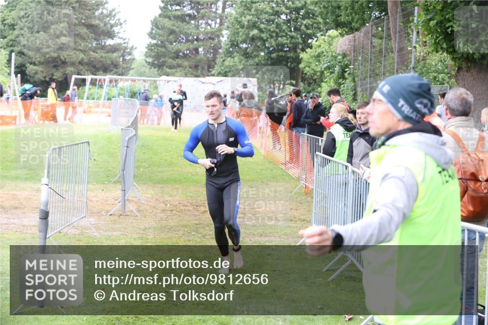 14.06.2026 - 7 Türme Triathlon Andreas Tolksdorf http://msf.ph/oto/9812656 14.06.2026 11:41:05 Schwimmen  meine-sportfotos.de