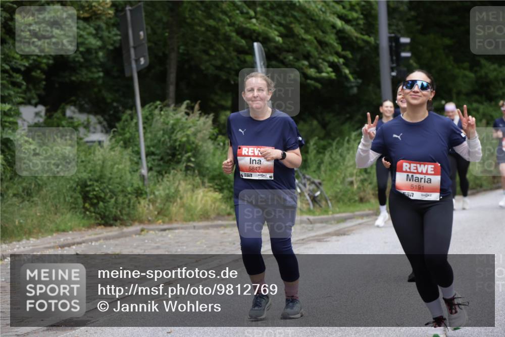 14.06.2026 - REWE Women's Run Jannik Wohlers http://msf.ph/oto/9812769 14.06.2026 11:05:39 Laufen 5847, 5191, 57 meine-sportfotos.de