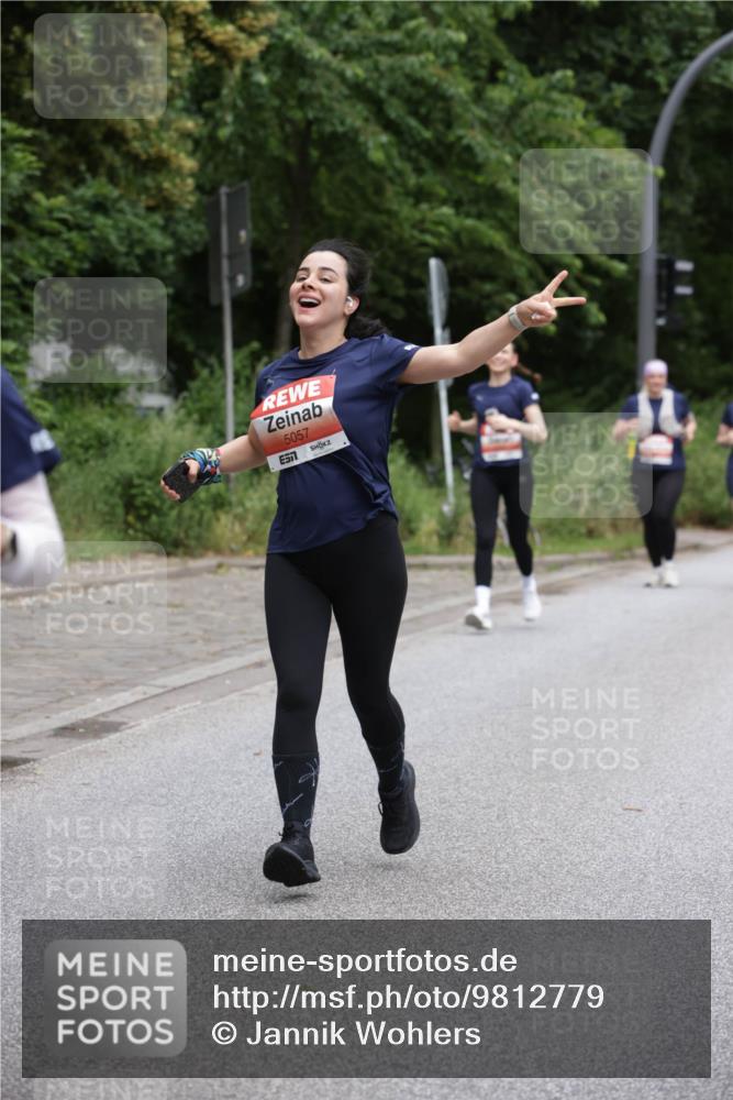 14.06.2026 - REWE Women's Run Jannik Wohlers http://msf.ph/oto/9812779 14.06.2026 11:05:42 Laufen 5057, 57 meine-sportfotos.de