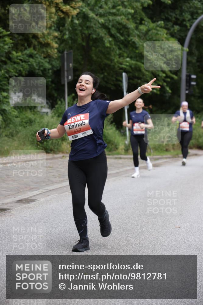 14.06.2026 - REWE Women's Run Jannik Wohlers http://msf.ph/oto/9812781 14.06.2026 11:05:43 Laufen 5057 meine-sportfotos.de