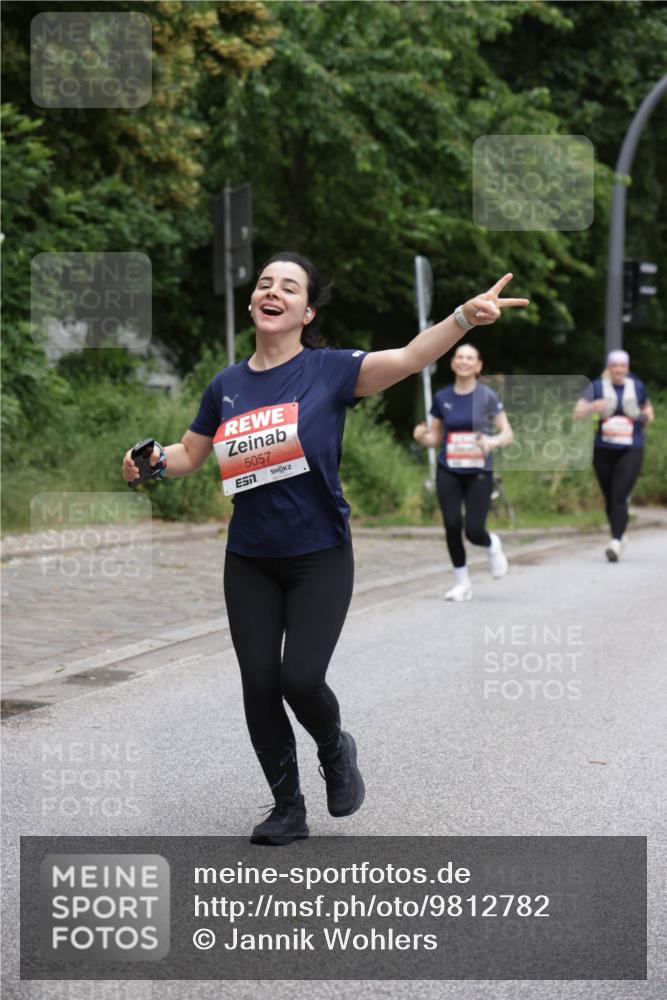 14.06.2026 - REWE Women's Run Jannik Wohlers http://msf.ph/oto/9812782 14.06.2026 11:05:43 Laufen 5057 meine-sportfotos.de