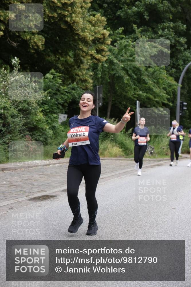 14.06.2026 - REWE Women's Run Jannik Wohlers http://msf.ph/oto/9812790 14.06.2026 11:05:43 Laufen 5057, 657 meine-sportfotos.de