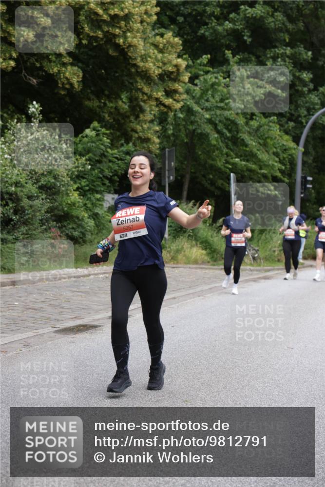 14.06.2026 - REWE Women's Run Jannik Wohlers http://msf.ph/oto/9812791 14.06.2026 11:05:43 Laufen 5057, 57 meine-sportfotos.de