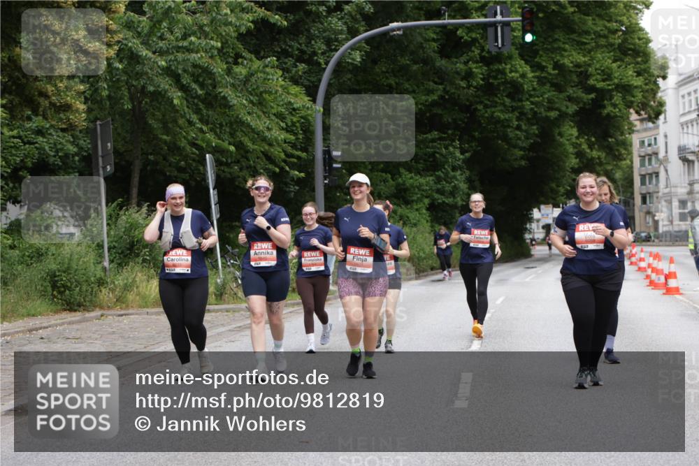 14.06.2026 - REWE Women's Run Jannik Wohlers http://msf.ph/oto/9812819 14.06.2026 11:05:48 Laufen 7 meine-sportfotos.de