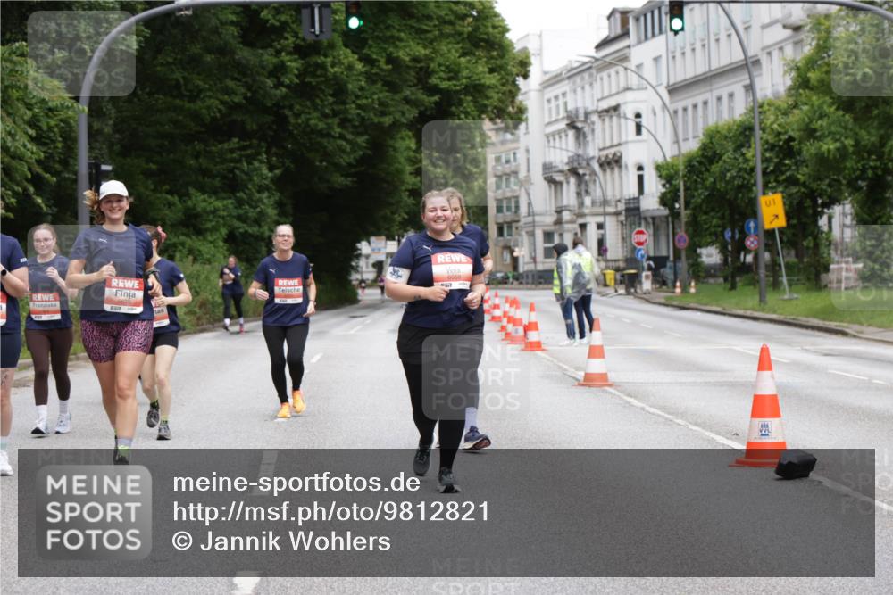 14.06.2026 - REWE Women's Run Jannik Wohlers http://msf.ph/oto/9812821 14.06.2026 11:05:48 Laufen 6059, 1 meine-sportfotos.de