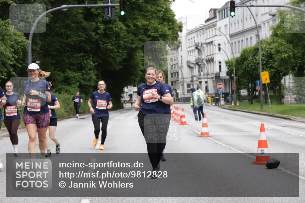 14.06.2026 - REWE Women's Run Jannik Wohlers http://msf.ph/oto/9812828 14.06.2026 11:05:49 Laufen 57, 01 meine-sportfotos.de