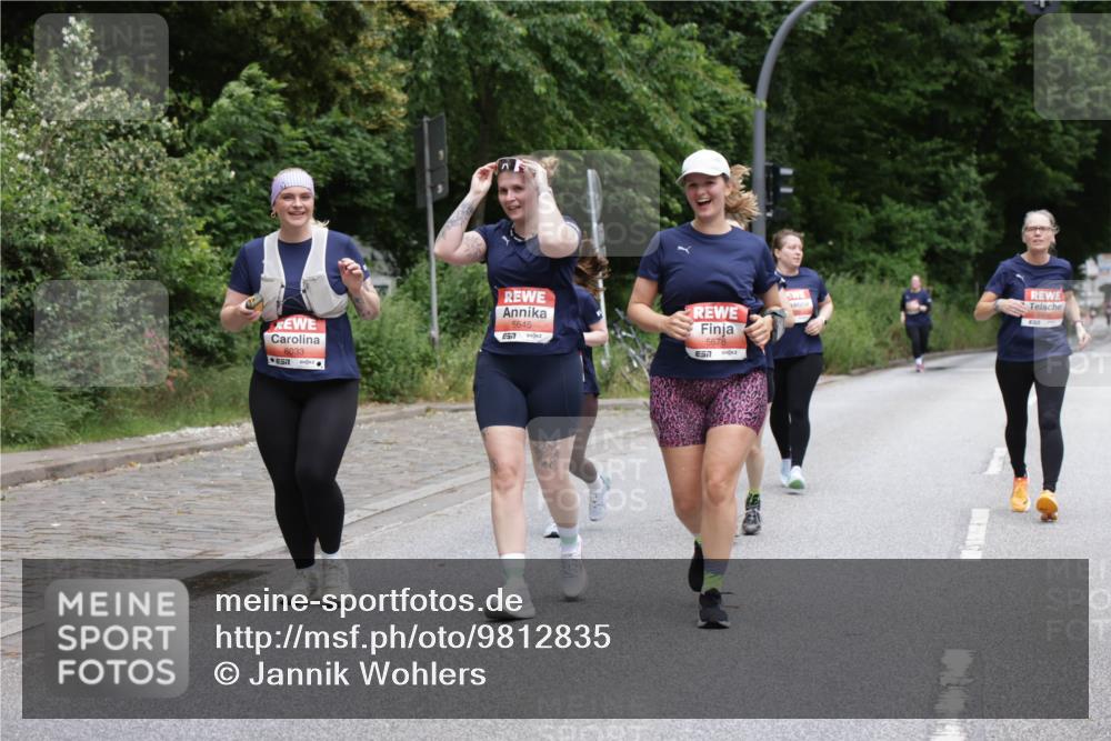 14.06.2026 - REWE Women's Run Jannik Wohlers http://msf.ph/oto/9812835 14.06.2026 11:05:50 Laufen 6033, 7, 5645, 5678, 7 meine-sportfotos.de