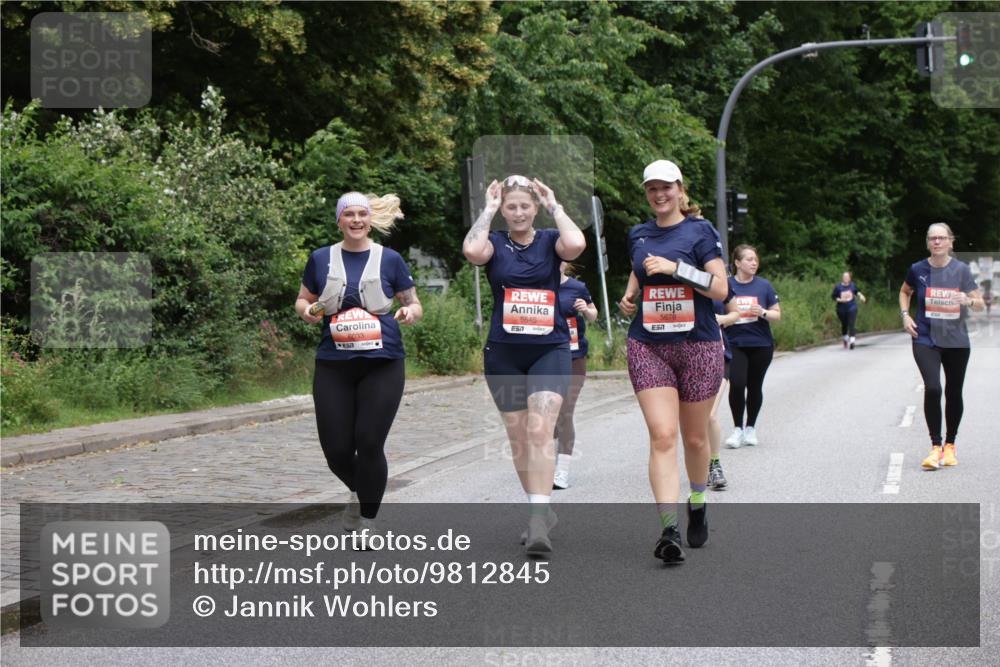 14.06.2026 - REWE Women's Run Jannik Wohlers http://msf.ph/oto/9812845 14.06.2026 11:05:50 Laufen 6033, 5645, 5678 meine-sportfotos.de