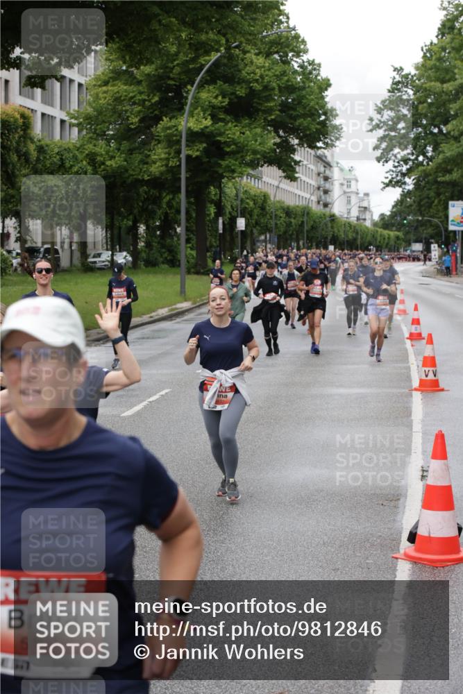 14.06.2026 - REWE Women's Run Jannik Wohlers http://msf.ph/oto/9812846 14.06.2026 10:39:16 Laufen 5101, 12 meine-sportfotos.de