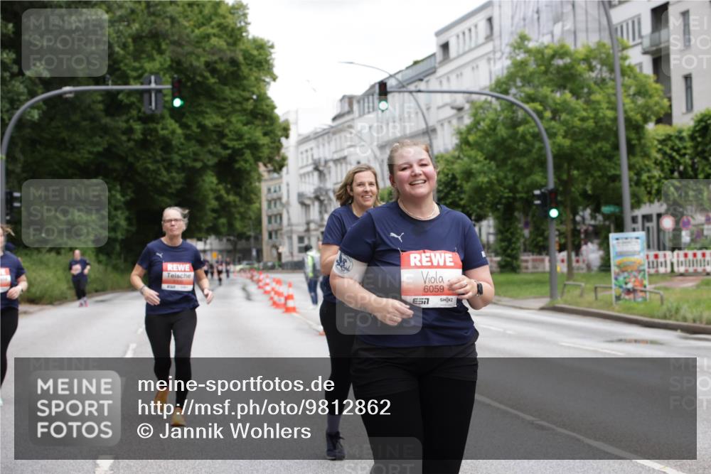 14.06.2026 - REWE Women's Run Jannik Wohlers http://msf.ph/oto/9812862 14.06.2026 11:05:52 Laufen 6059 meine-sportfotos.de