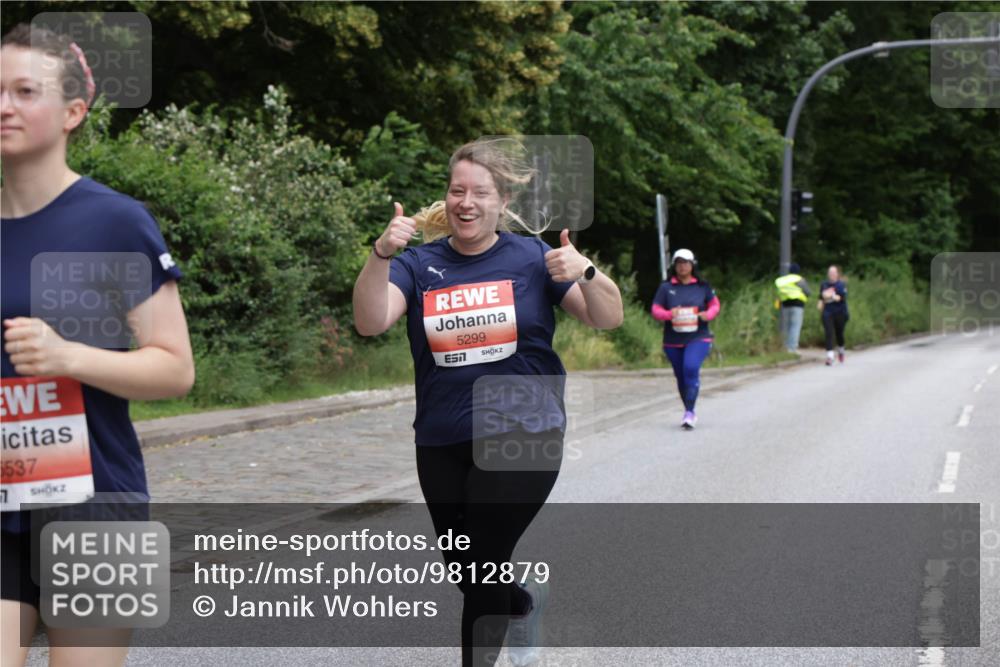 14.06.2026 - REWE Women's Run Jannik Wohlers http://msf.ph/oto/9812879 14.06.2026 11:05:55 Laufen 5537, 7, 5299, 57 meine-sportfotos.de