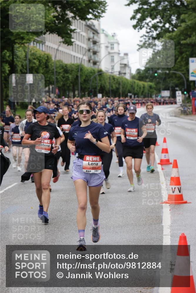 14.06.2026 - REWE Women's Run Jannik Wohlers http://msf.ph/oto/9812884 14.06.2026 10:39:20 Laufen 7, 5212, 5403, 57 meine-sportfotos.de