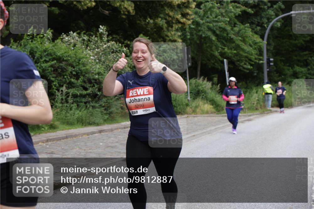 14.06.2026 - REWE Women's Run Jannik Wohlers http://msf.ph/oto/9812887 14.06.2026 11:05:55 Laufen 57, 5299 meine-sportfotos.de
