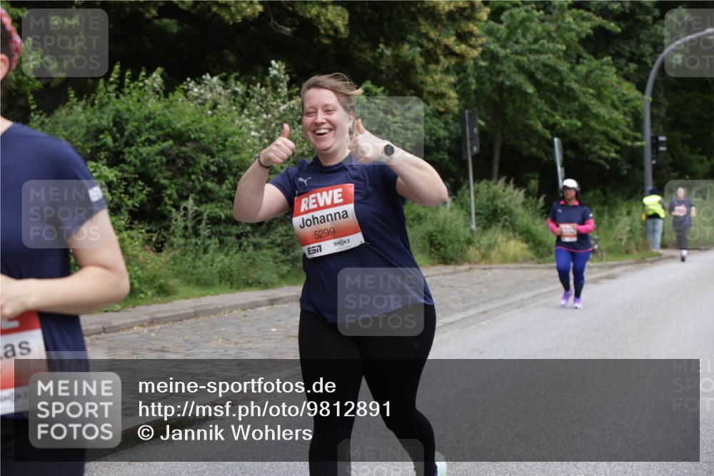 14.06.2026 - REWE Women's Run Jannik Wohlers http://msf.ph/oto/9812891 14.06.2026 11:05:55 Laufen 5299, 7 meine-sportfotos.de