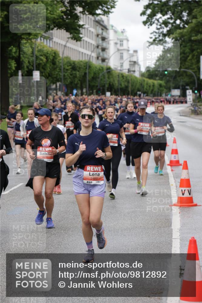 14.06.2026 - REWE Women's Run Jannik Wohlers http://msf.ph/oto/9812892 14.06.2026 10:39:20 Laufen 5212, 5403, 7 meine-sportfotos.de