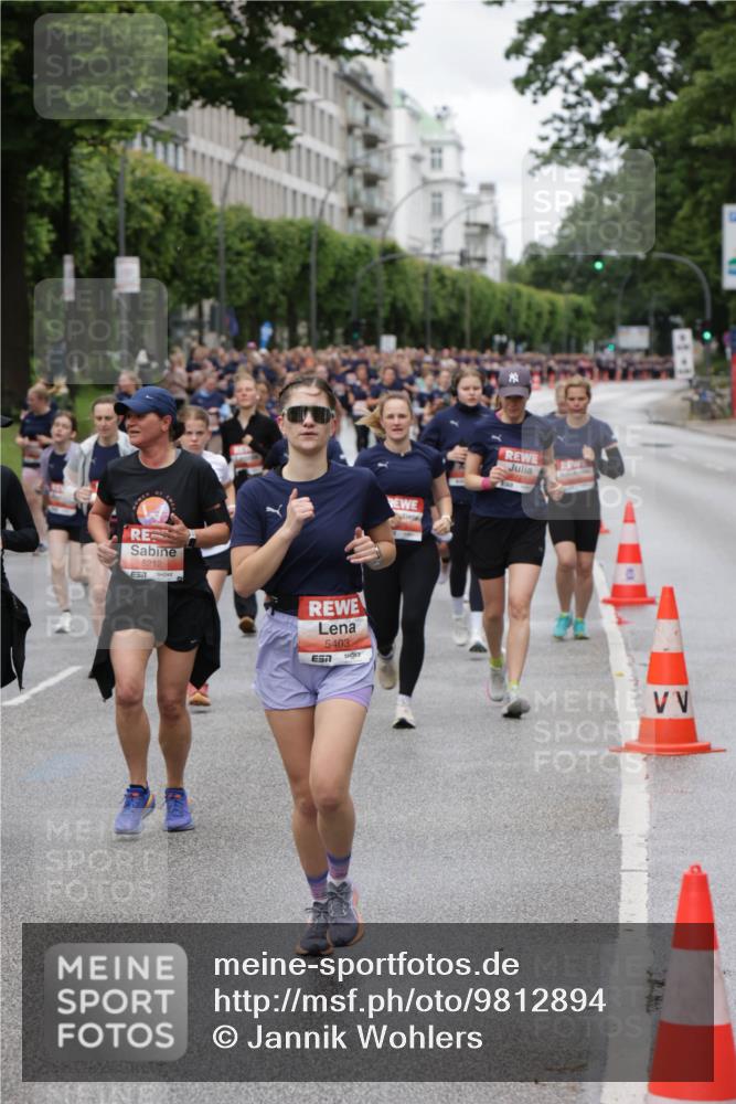 14.06.2026 - REWE Women's Run Jannik Wohlers http://msf.ph/oto/9812894 14.06.2026 10:39:20 Laufen 5212, 57, 5403 meine-sportfotos.de