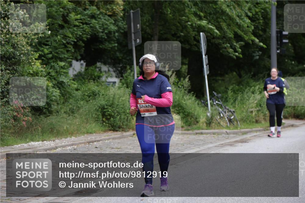 14.06.2026 - REWE Women's Run Jannik Wohlers http://msf.ph/oto/9812919 14.06.2026 11:05:58 Laufen 5768 meine-sportfotos.de