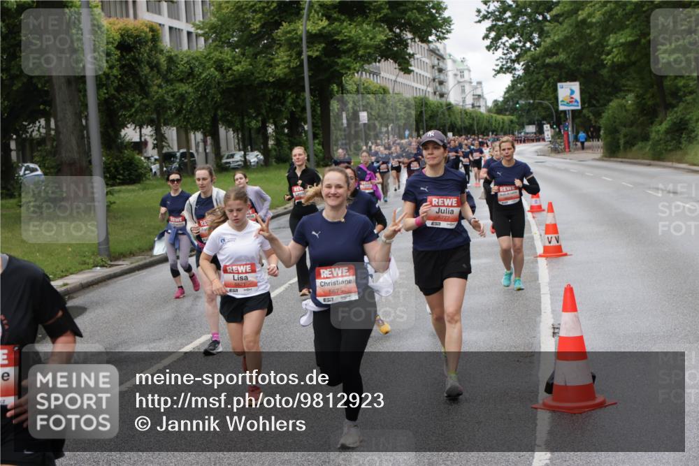 14.06.2026 - REWE Women's Run Jannik Wohlers http://msf.ph/oto/9812923 14.06.2026 10:39:25 Laufen 5821, 5675, 57, 5777 meine-sportfotos.de
